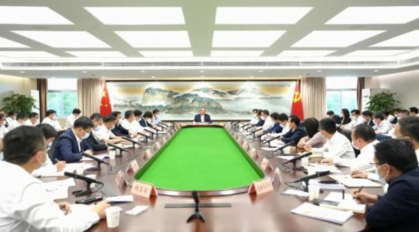 咬定目标 加压奋进 全力巩固经济运行回升向好态势