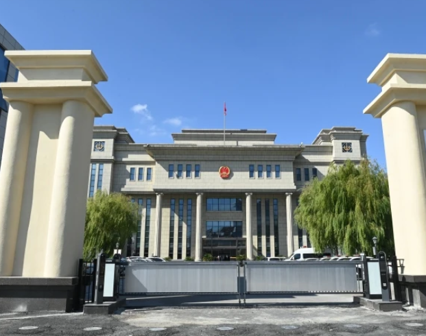 新买电动车漏气刚骑就摔成骨折 销售者被判“退一赔三”