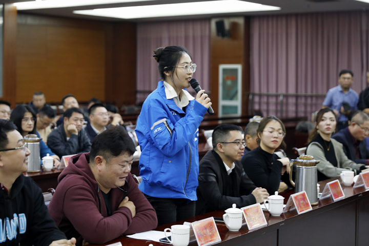 江苏海安：走实网上群众路线，连续十三年举办市领导网友见面会