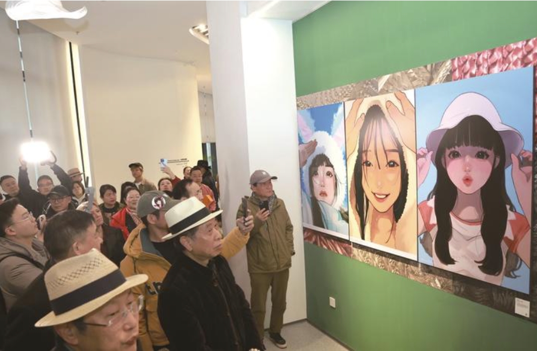 “超次元国际艺术展”开展