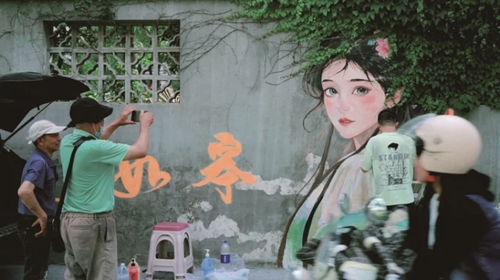如皋斑驳老墙变身网红打卡点