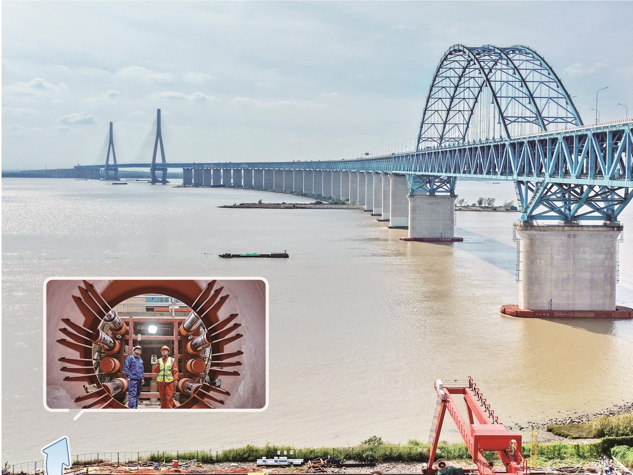 “世界第一顶”李港水厂取水顶管始发