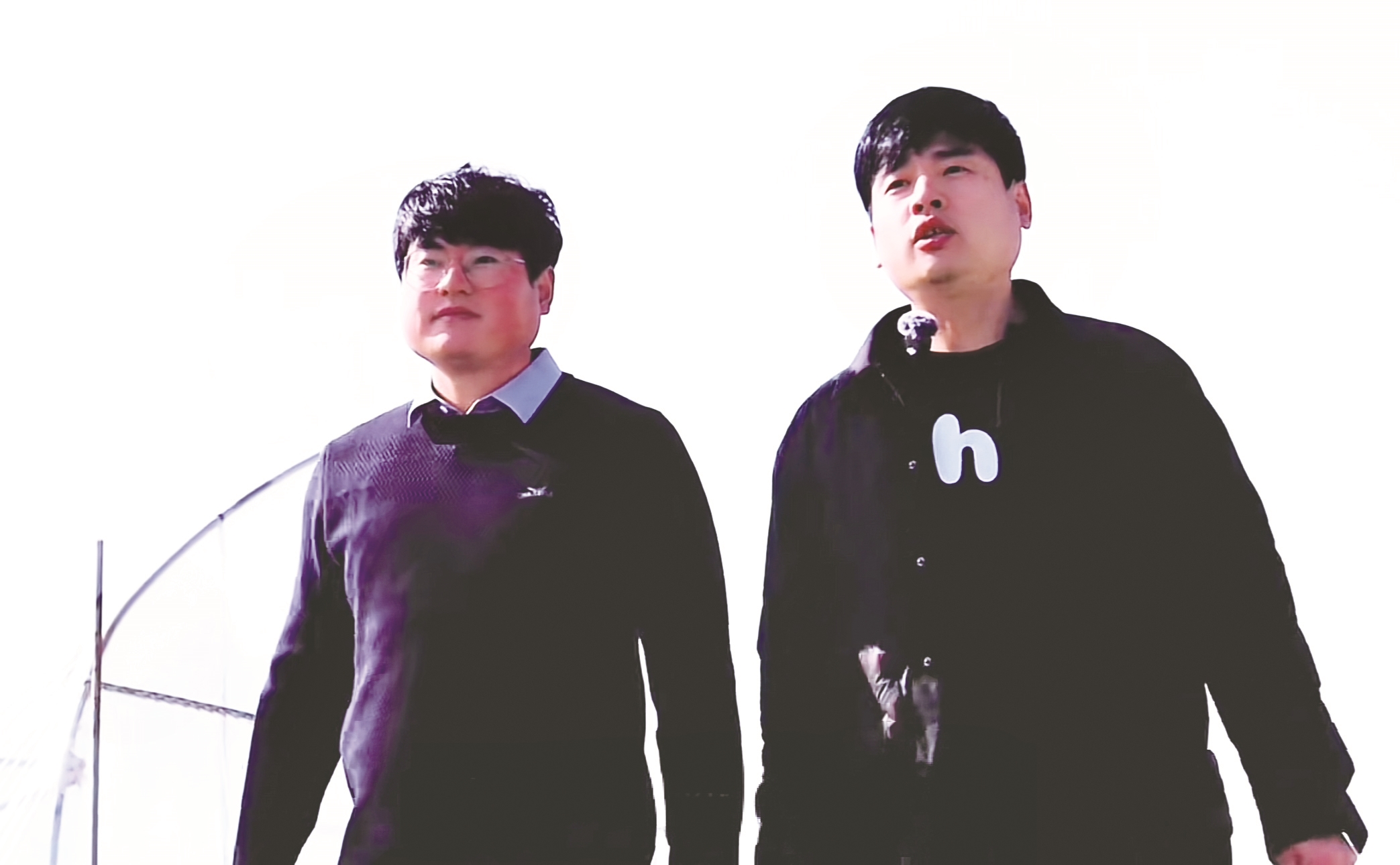 兄弟携手逐梦“莓”好生活