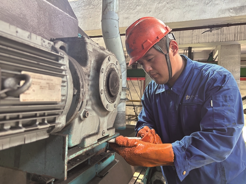 南通海门：奏响钢铁丛林中的奋斗交响