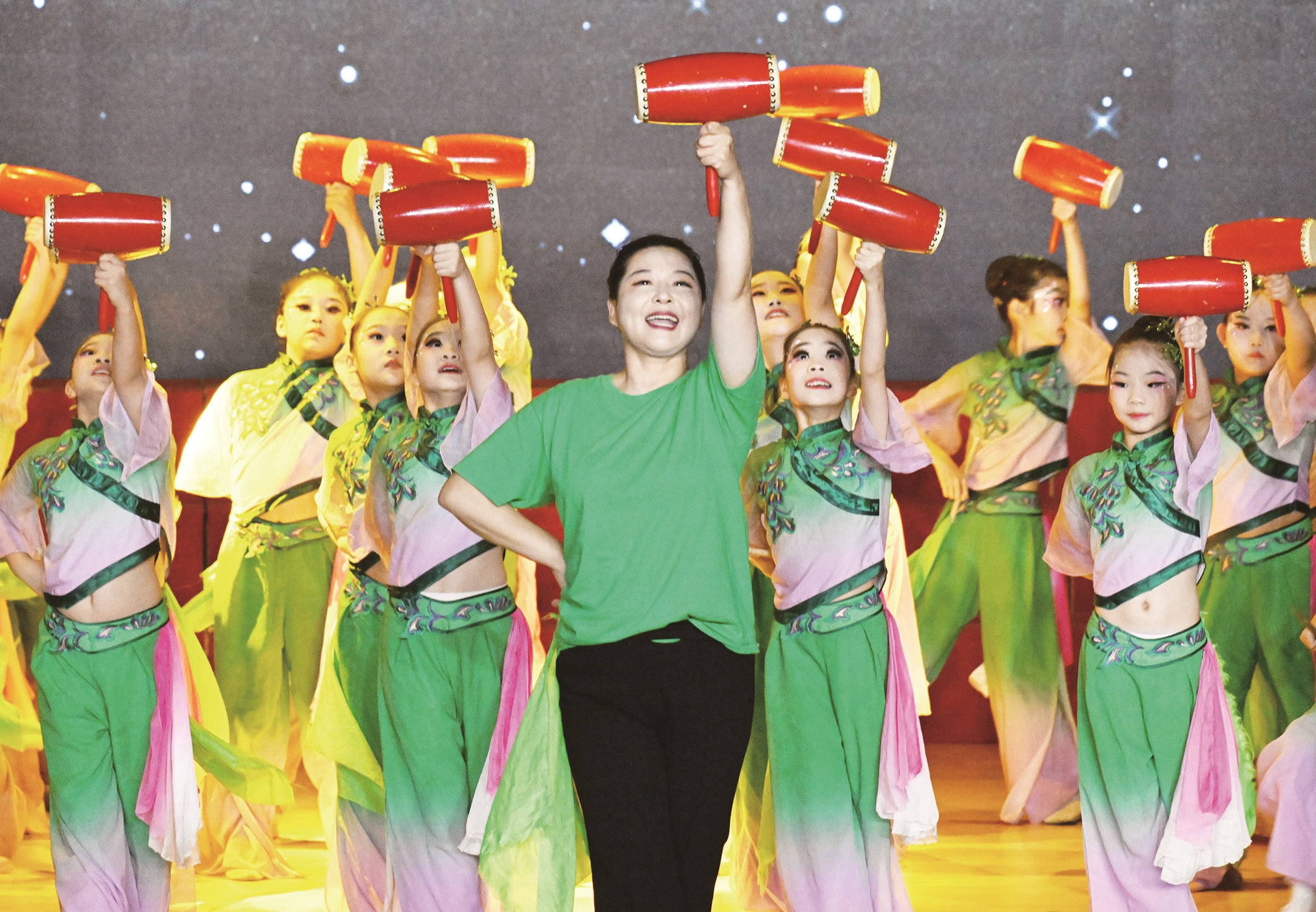 “老少共抒爱国情·同心奋进新征程”主题教育活动